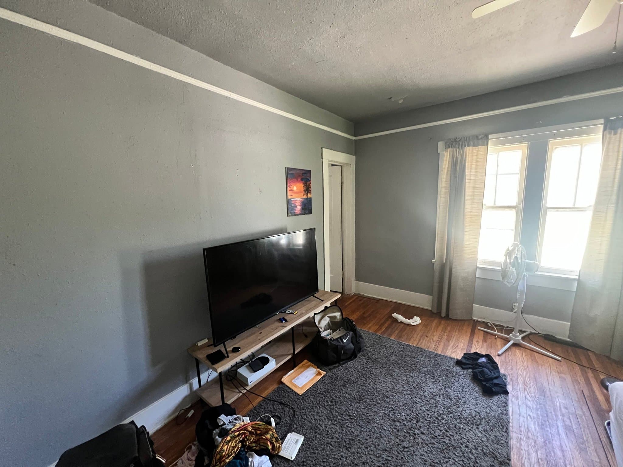 Decatur House: 1258 E Division St