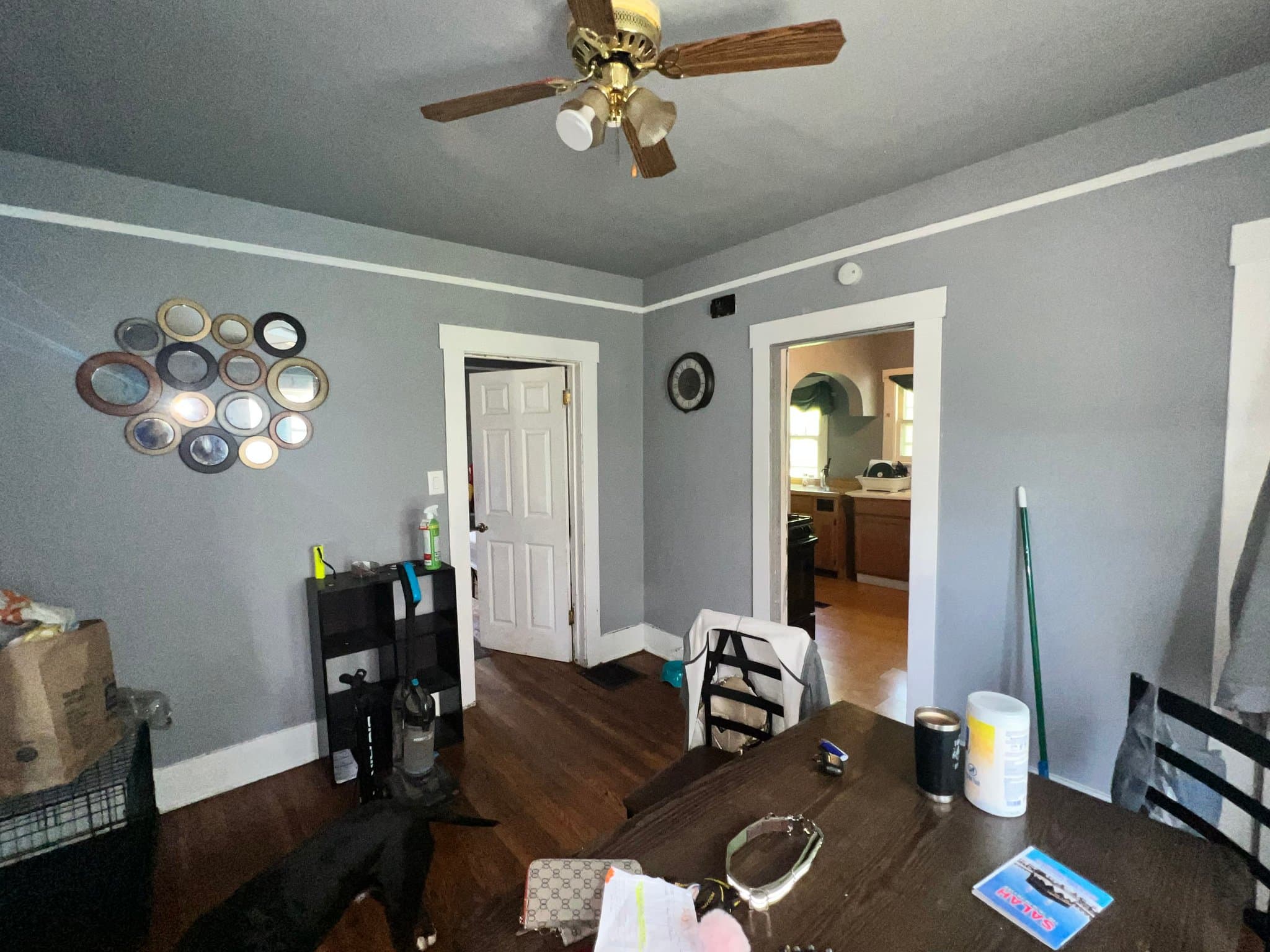 Decatur House: 1258 E Division St