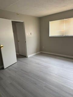 st louis Apartment: 4654 Morgan ford rd