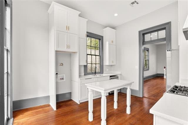 New Orleans Apartment: 1401 N. Galvez Street