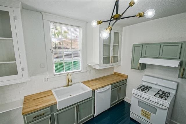 New Orleans Multiplex: 2109 A P Tureaud Avenue