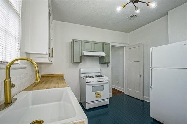 New Orleans Multiplex: 2109 A P Tureaud Avenue
