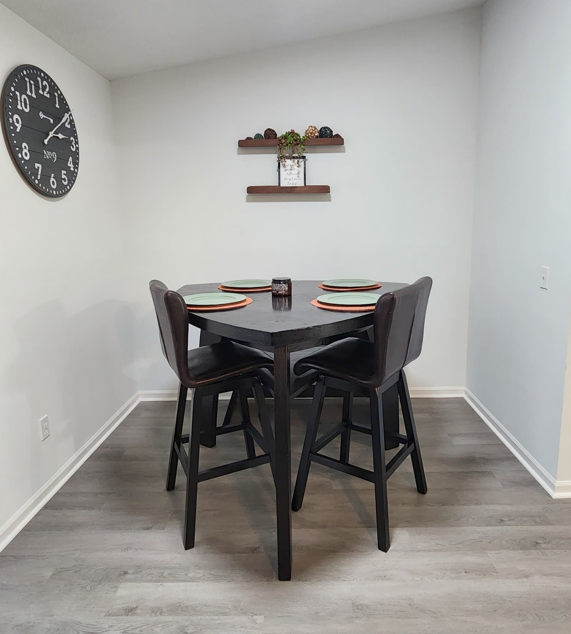 Columbus Single Room: 6321 Milgen Rd