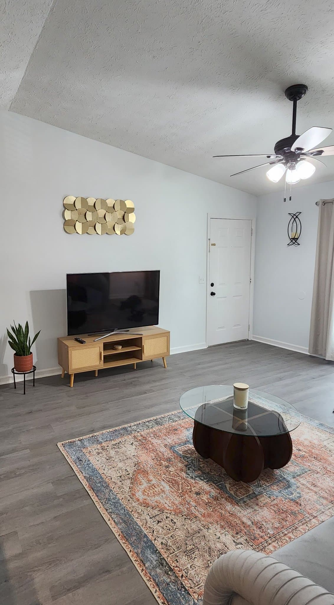 Columbus Single Room: 6321 Milgen Rd