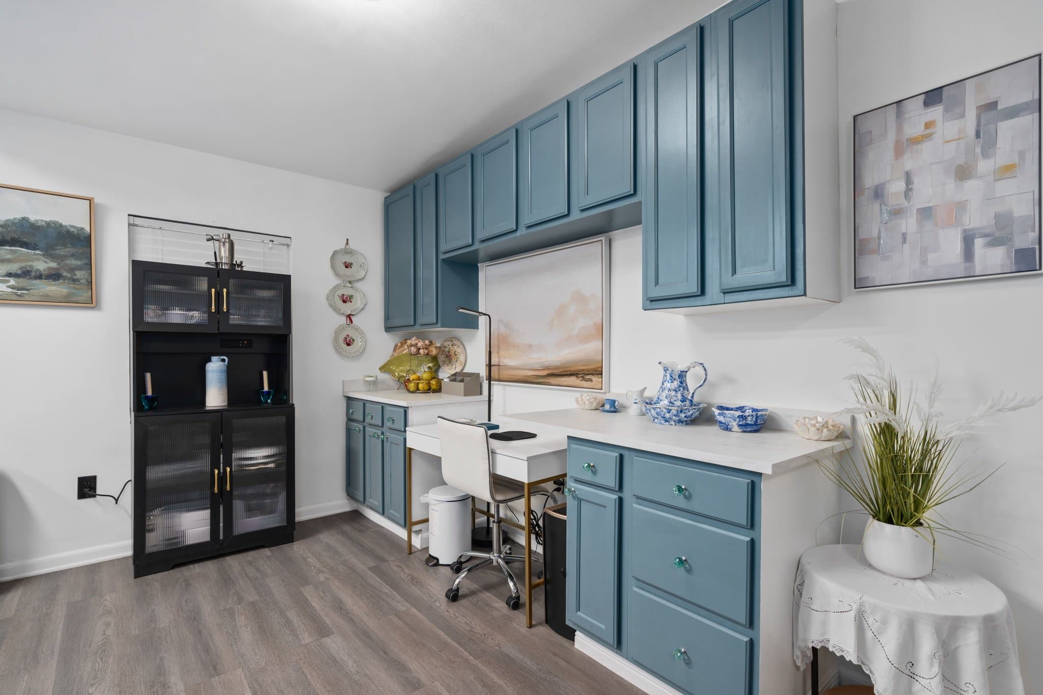 Sanford House: 228 Sunset Drive