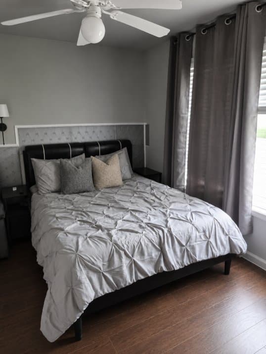 Riverdale House: 7139 Highway 85