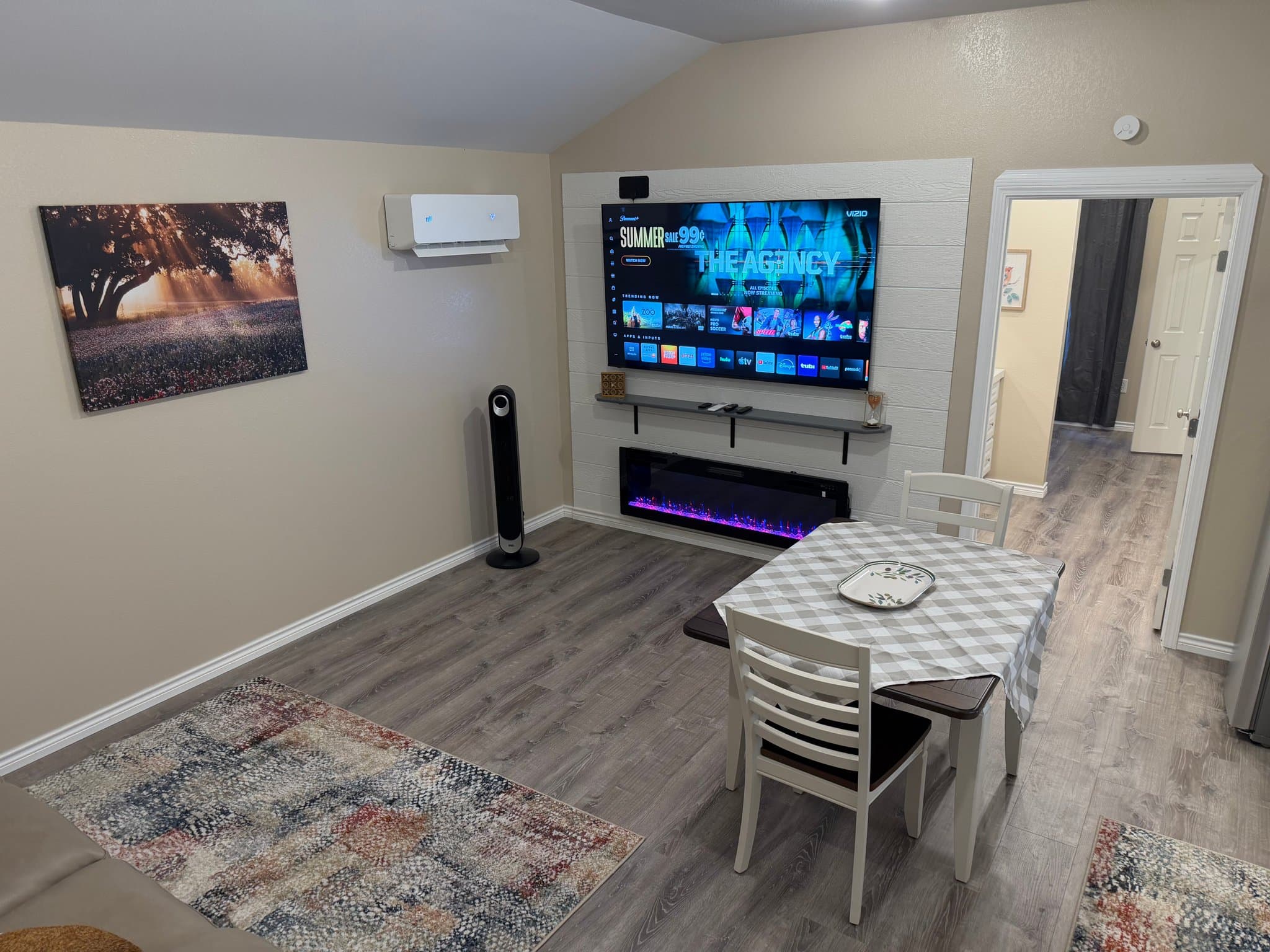 Robstown House: 2021 CR 75, B