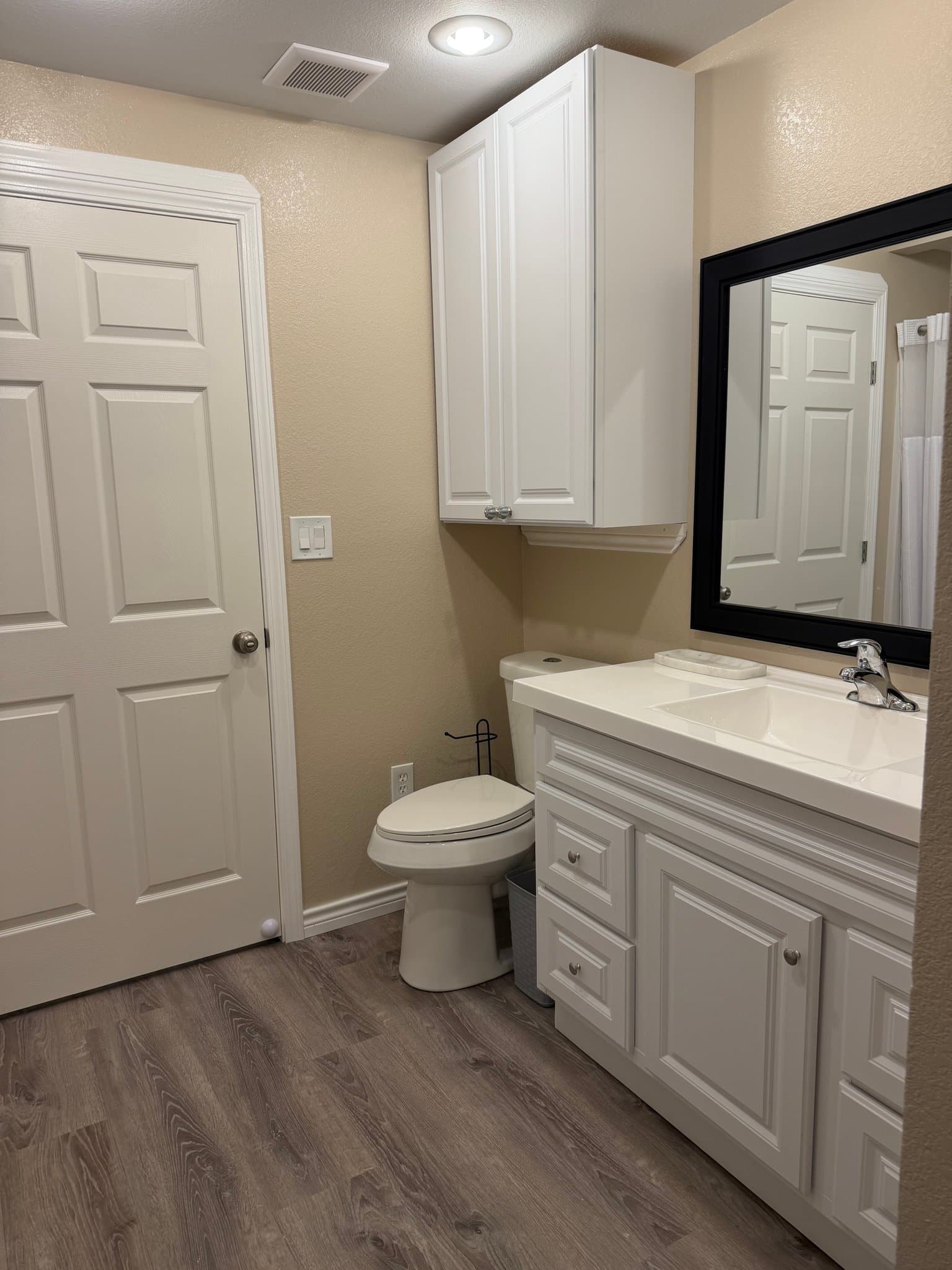 Robstown House: 2021 CR 75, B