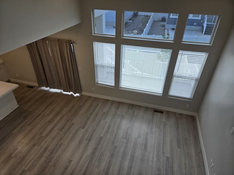 Eagle Mountain Townhome: 9723 N Aaron Ave