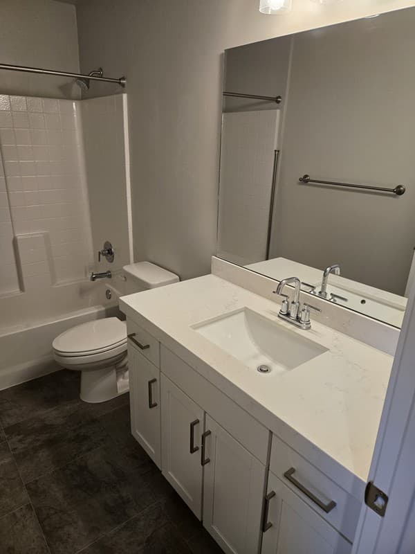 Eagle Mountain Townhome: 9723 N Aaron Ave