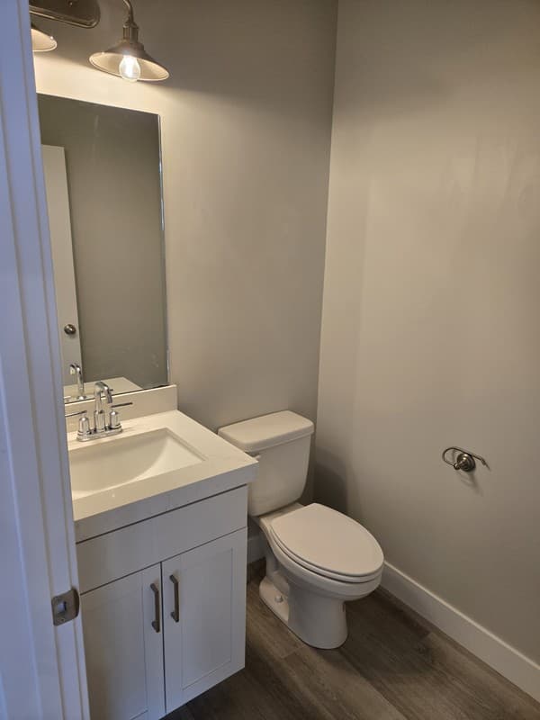 Eagle Mountain Townhome: 9723 N Aaron Ave
