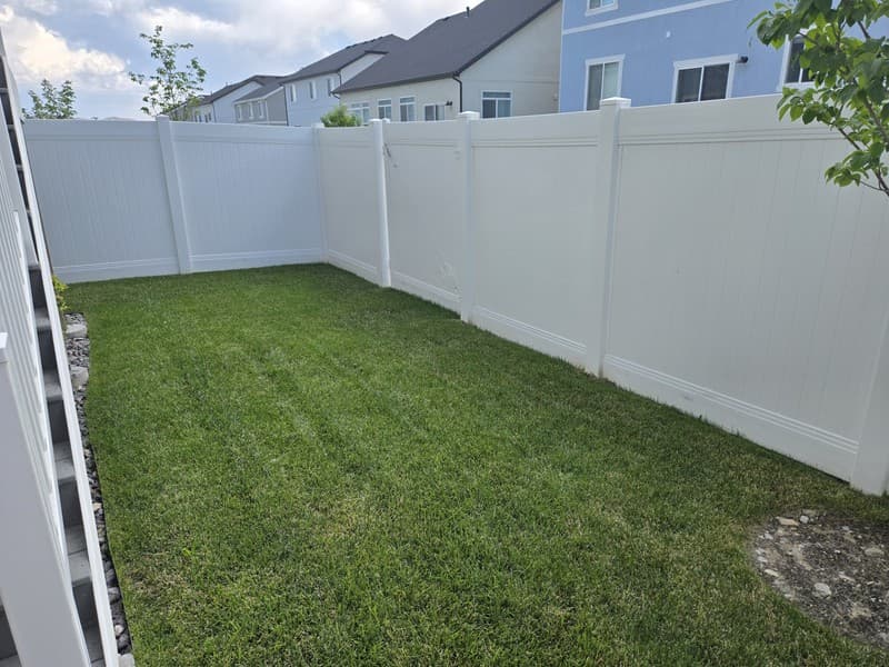 Eagle Mountain Townhome: 9723 N Aaron Ave