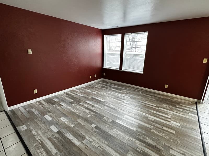 Ogden Apartment: 4564 Harrison Blvd