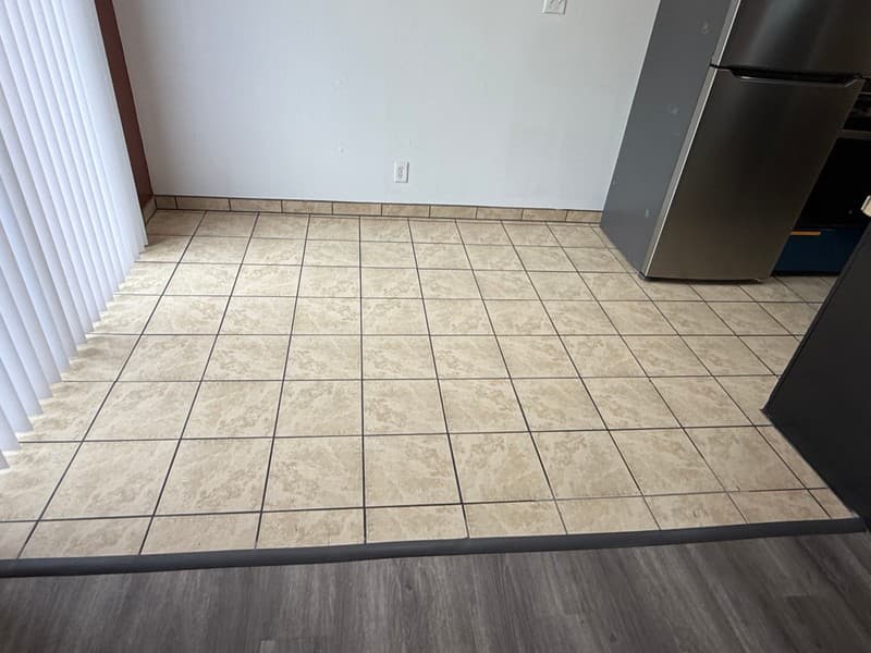 Ogden Apartment: 4564 Harrison Blvd