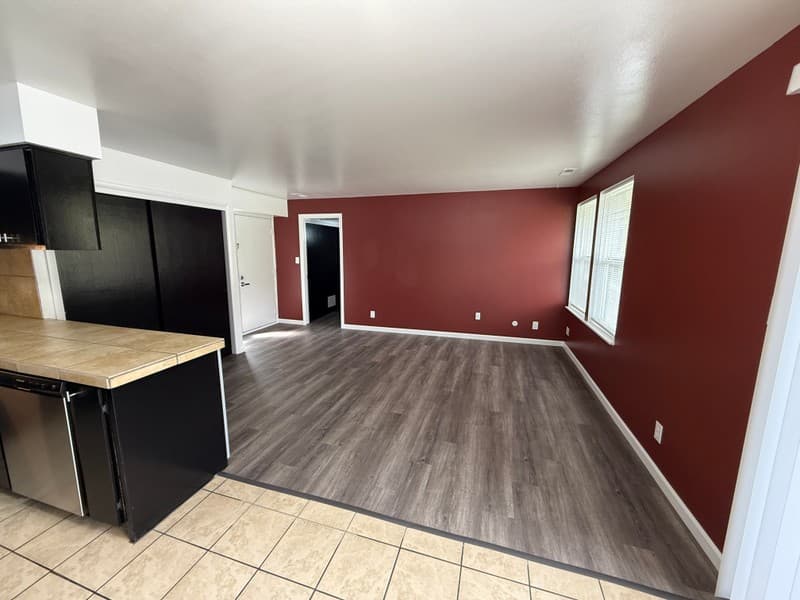 Ogden Apartment: 4564 Harrison Blvd