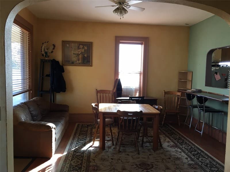 Salt Lake City Single Room: 265 N 600 W