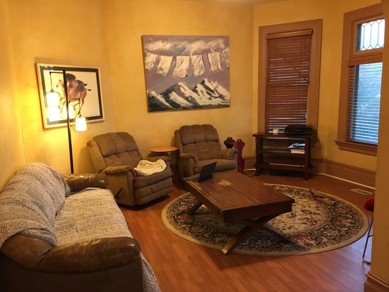 Salt Lake City Single Room: 265 N 600 W