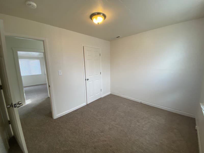 Salt Lake City House: 856 S 900 W