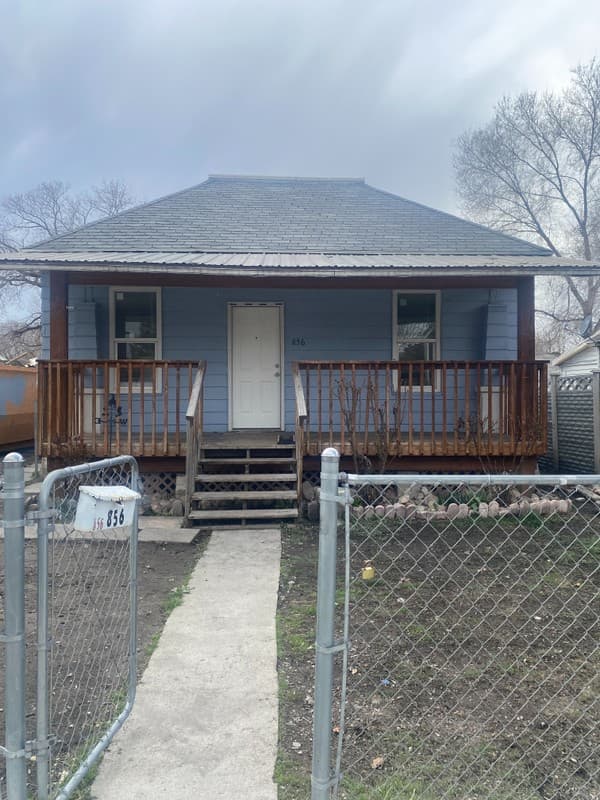 Salt Lake City House: 856 S 900 W