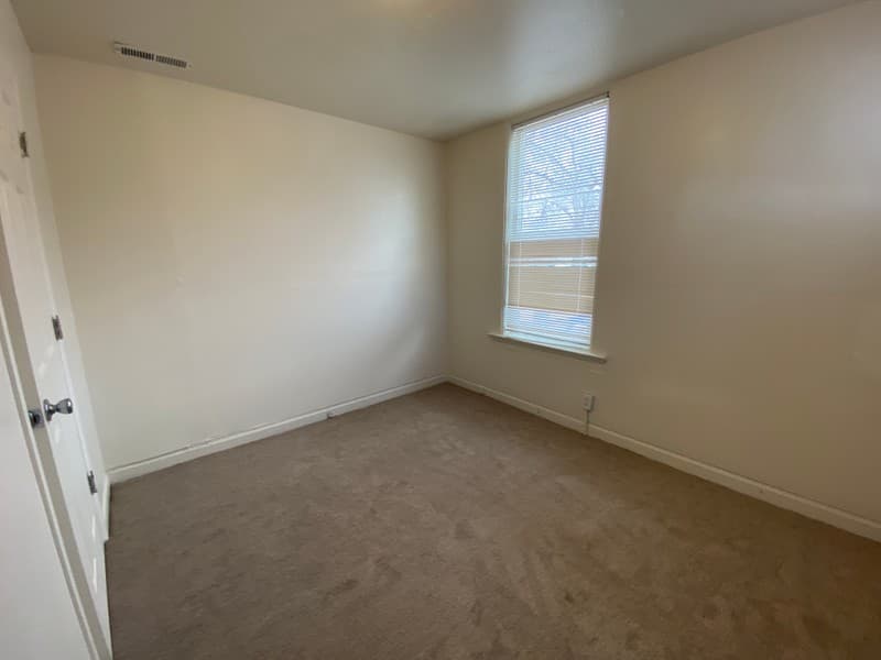 Salt Lake City House: 856 S 900 W