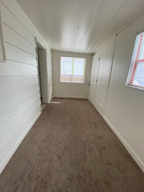 Salt Lake City House: 856 S 900 W