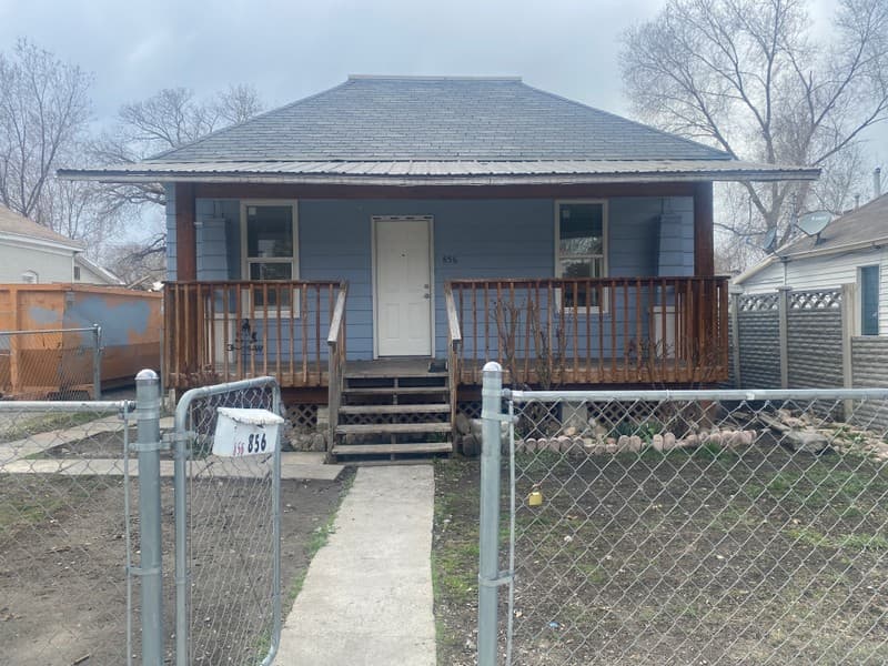 Salt Lake City House: 856 S 900 W