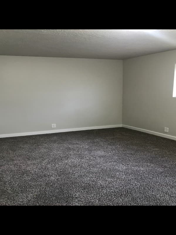 Salt Lake City Townhome: 250 E Winslow Ave