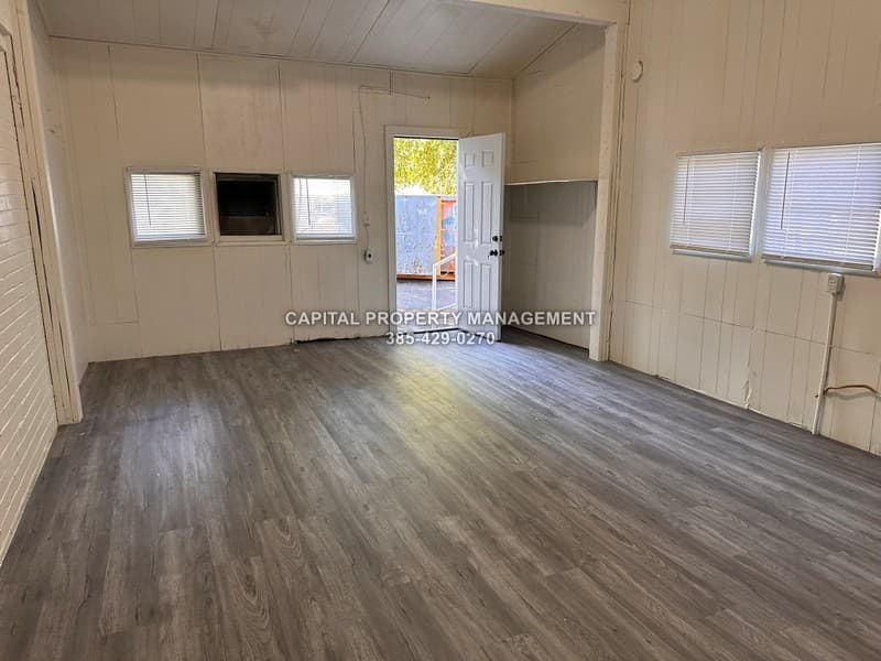 Salt Lake City House: 850 S 900 W