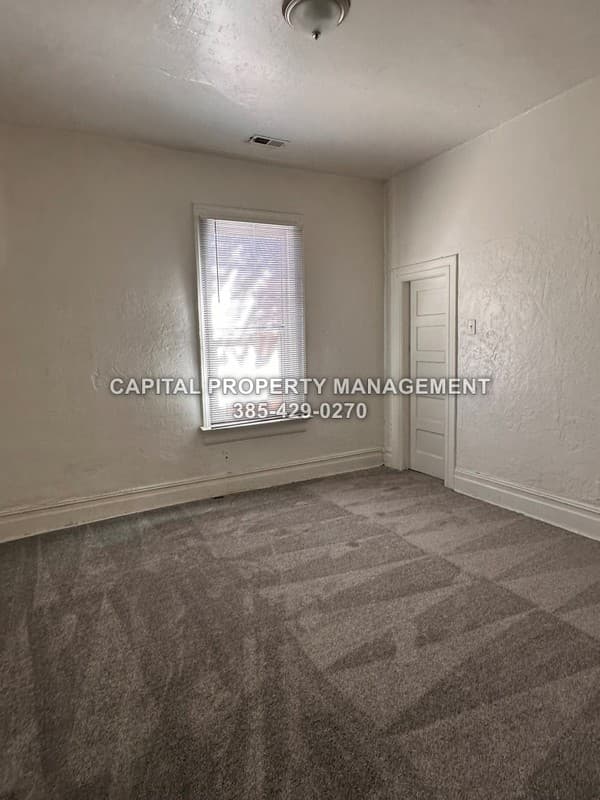 Salt Lake City House: 850 S 900 W