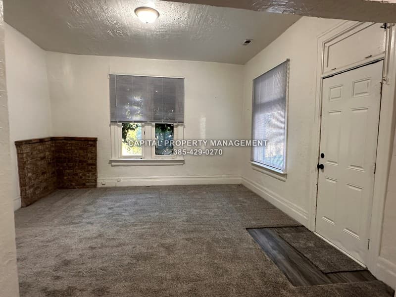 Salt Lake City House: 850 S 900 W