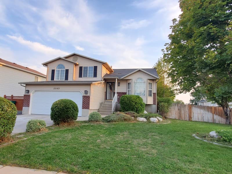 Layton House: 2503 W 1400 N