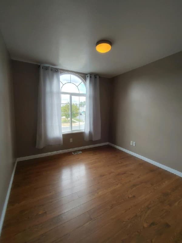 Layton House: 2503 W 1400 N