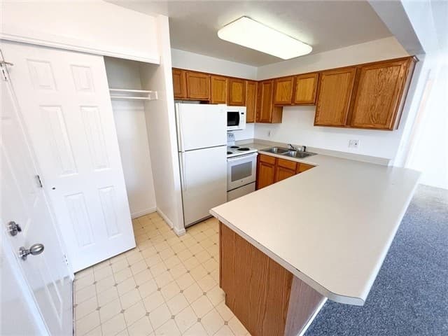 Salt Lake City Townhome: 717 S 600 E