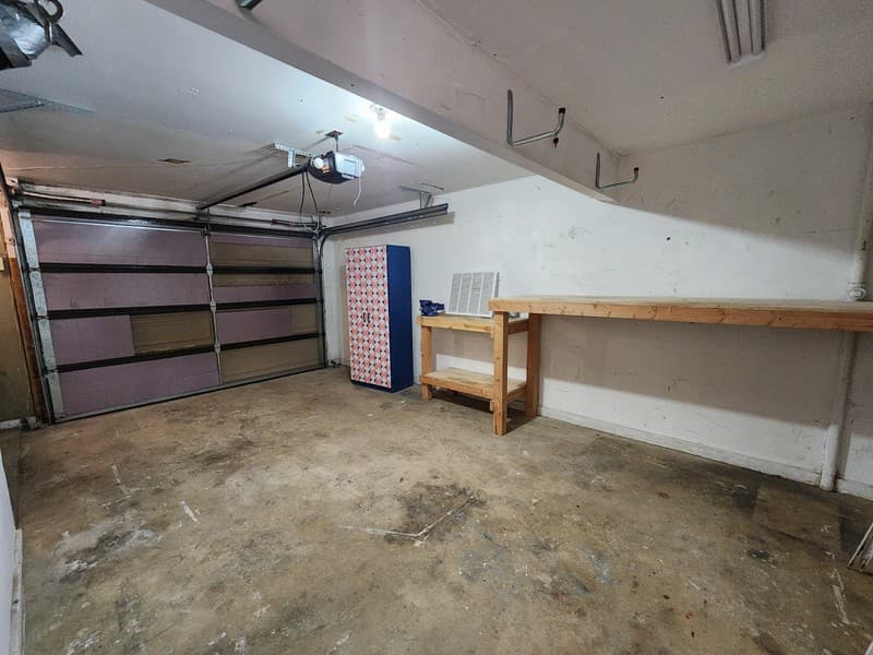 Holladay Townhome: 1800 E Gunderson Ln