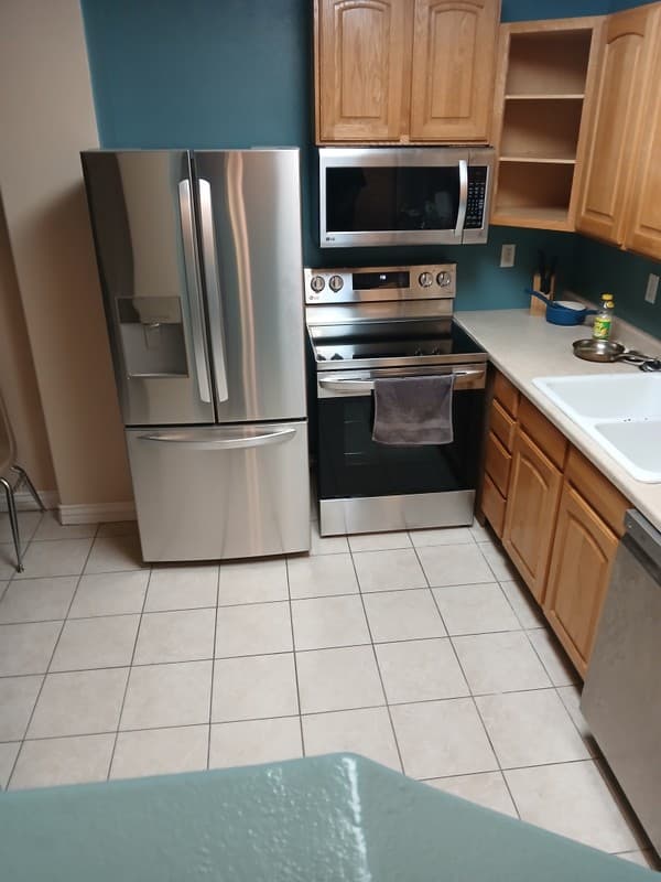 Springville Single Room: 1507 N 150 E