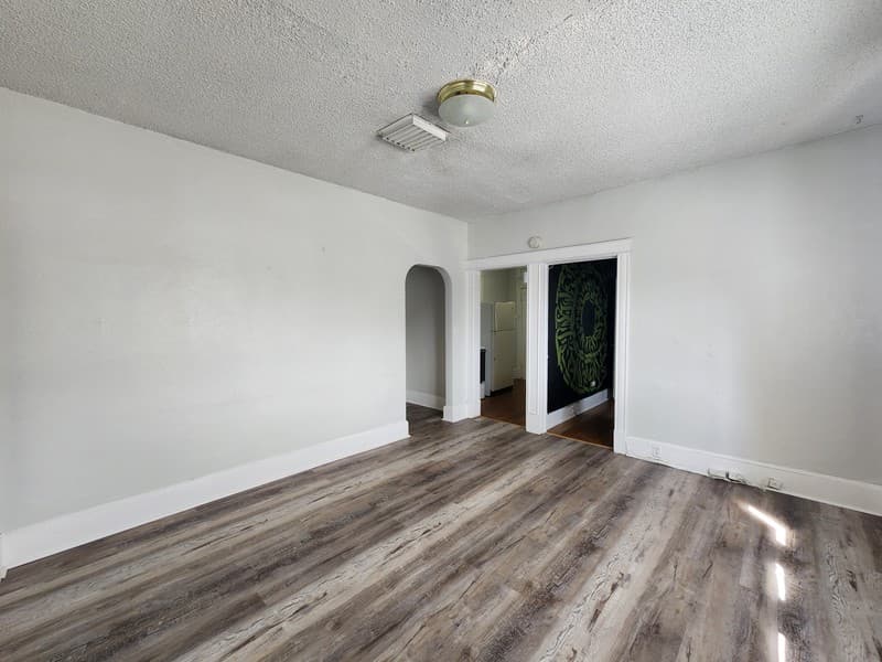 Salt Lake City Apartment: 415 E 1st Ave