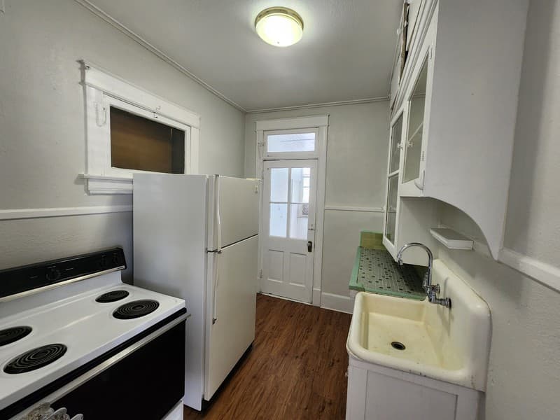 Salt Lake City Apartment: 415 E 1st Ave