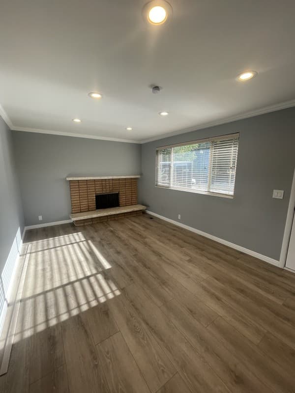 Salt Lake City House: 6055 S Hazelhurst Dr