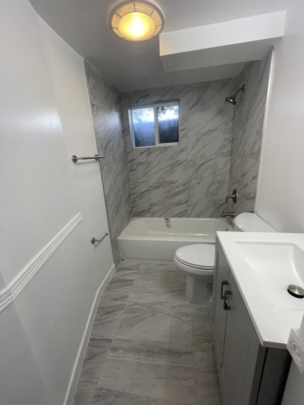Salt Lake City House: 6055 S Hazelhurst Dr