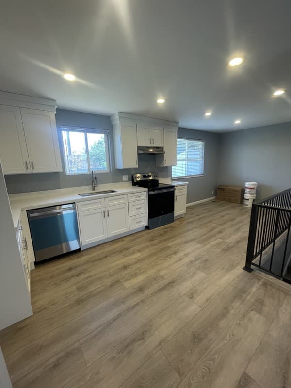 Salt Lake City House: 6055 S Hazelhurst Dr