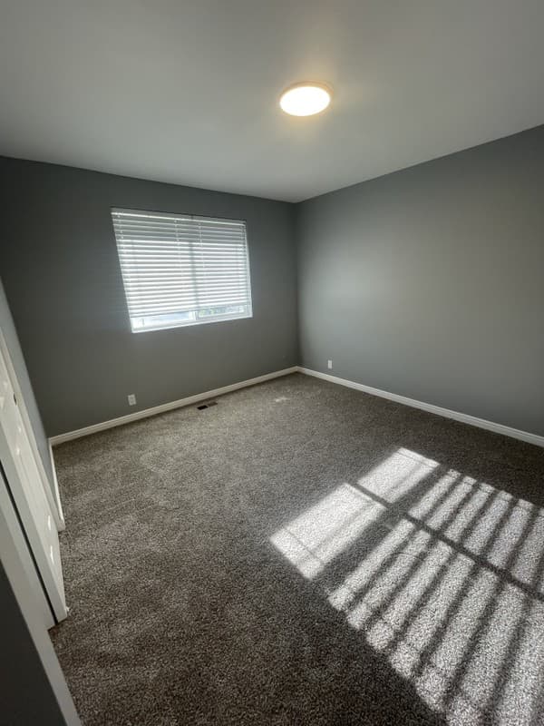 Salt Lake City House: 6055 S Hazelhurst Dr