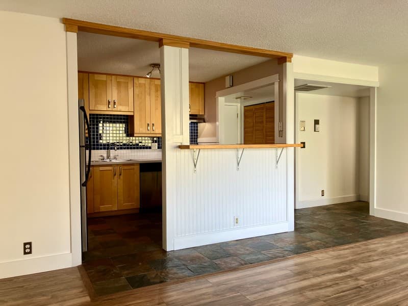 Salt Lake City Condo: 875 S Donner Way