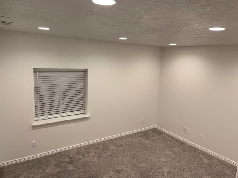 Draper House: 11818 S Inauguration Rd