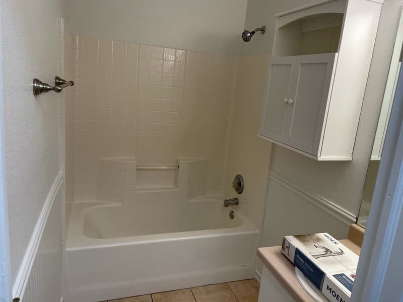 Draper House: 11818 S Inauguration Rd
