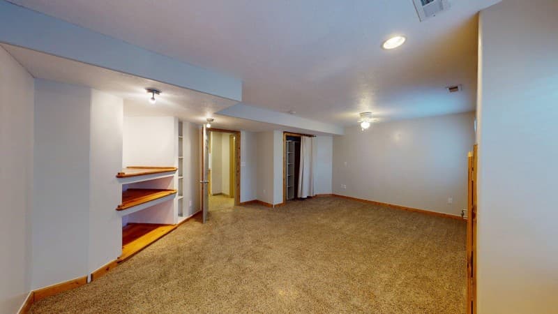 Herriman House: 13538 S Belmont Park Ave