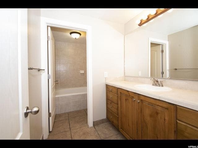 Spanish Fork House: 1353 S Somerset Dr