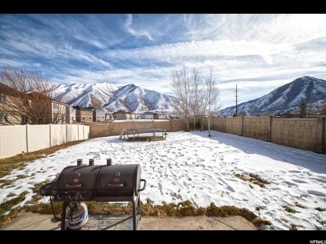 Spanish Fork House: 1353 S Somerset Dr