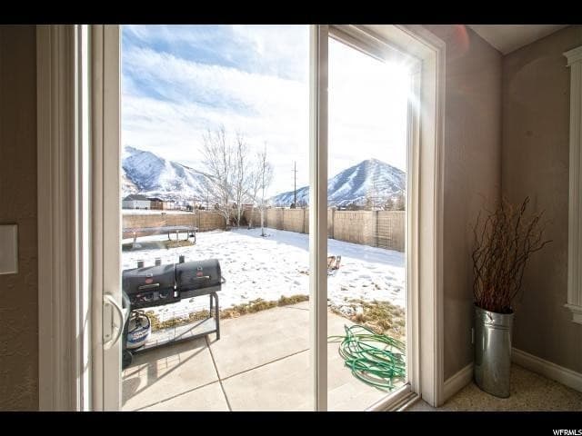 Spanish Fork House: 1353 S Somerset Dr