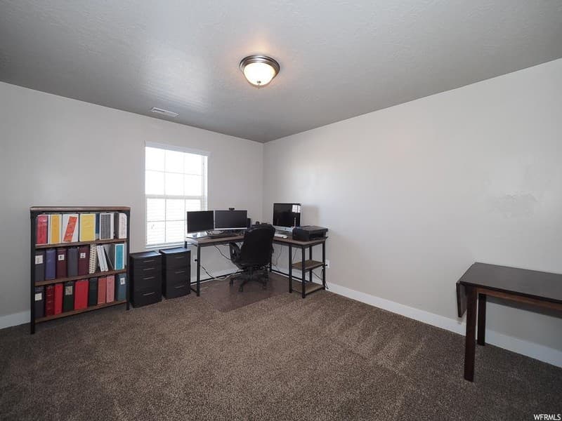 Saratoga Springs Townhome: 1646 N Venetian Way