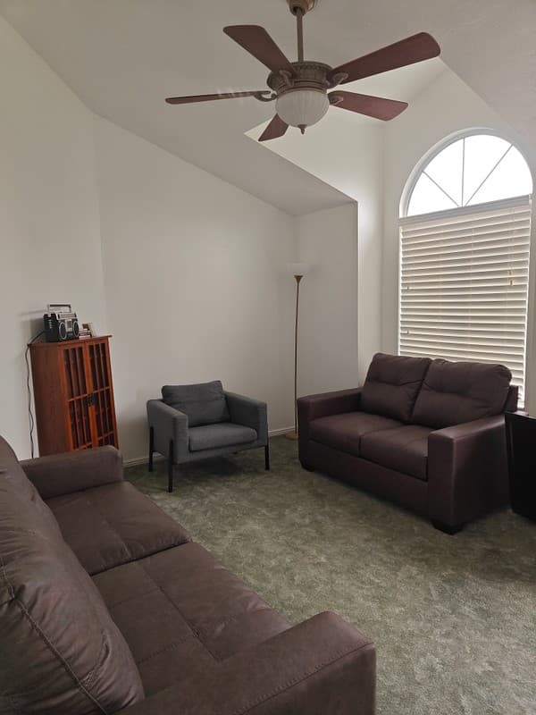 Orem Single Room: 1078 W 1100 N